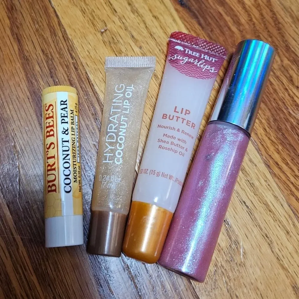 LOT Burt's Bees Coconut Pear Lip Balm, Coconut Lip Oil, Tree Hut Lip Butter +1
